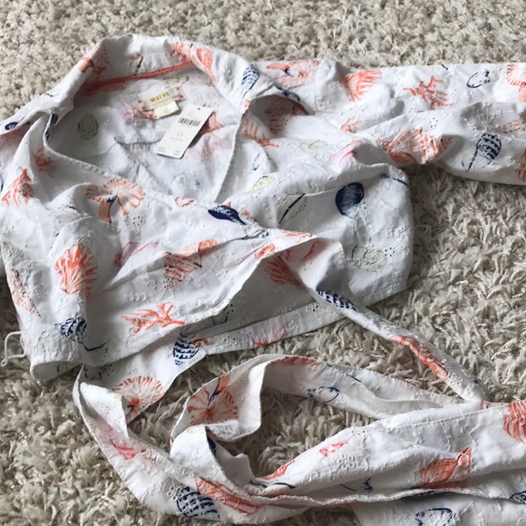 Maeve Cropped Wrap Top - Picture 5 of 5